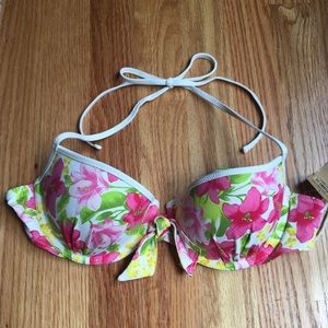 NWT Hollister push up bikini top